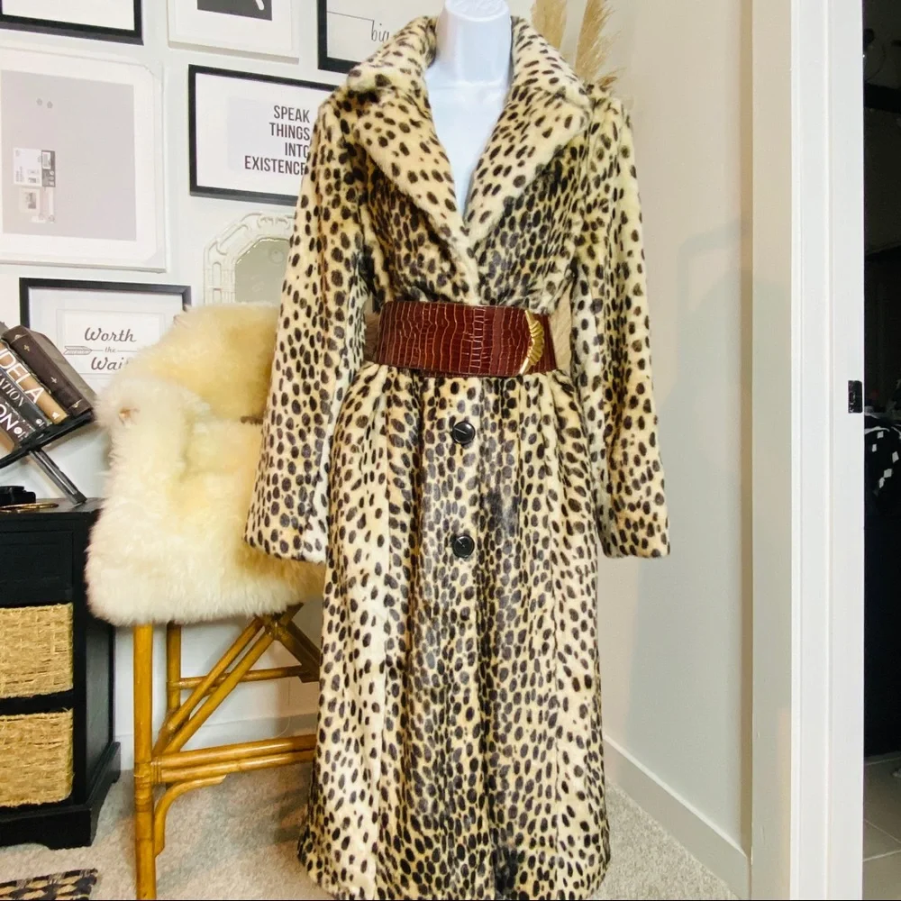Scoop NYC Animal Print Cheetah Faux Fur Coat Size 4-6_3